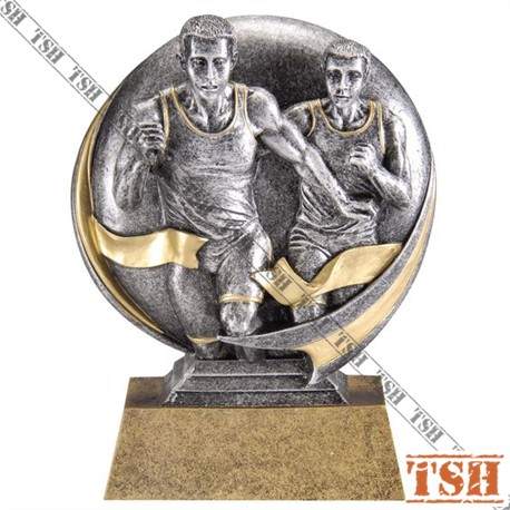 Track Trophy M